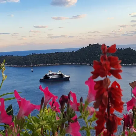 Διαμέρισμα Blue Harmony Sea View - Two Bedroom With Balcony And Sea View *