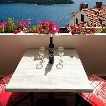 Blue Harmony Sea View - Two Bedroom With Balcony And Sea View *